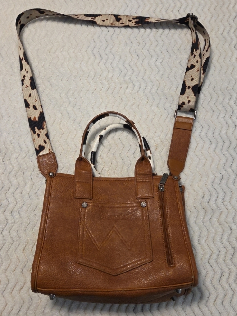 Wrangler Ladies Cow Print Concealed Carry Cognac Crossbody Tote Bag